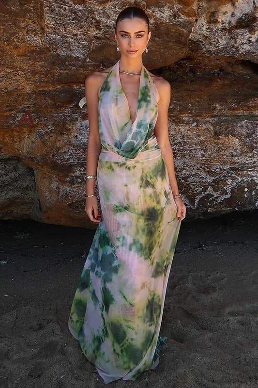 Aída Timeless Printed Halterneck Maxi Dress Boutique Collection
