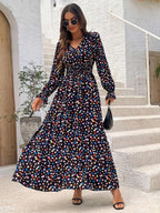 Estefanía Aesthetic Smocked Printed Dress with Flounced Sleeves and V Neck Boutique Collection