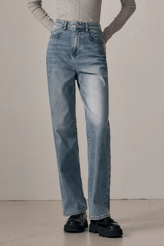Fashionable StraightLeg Denim Jeans
