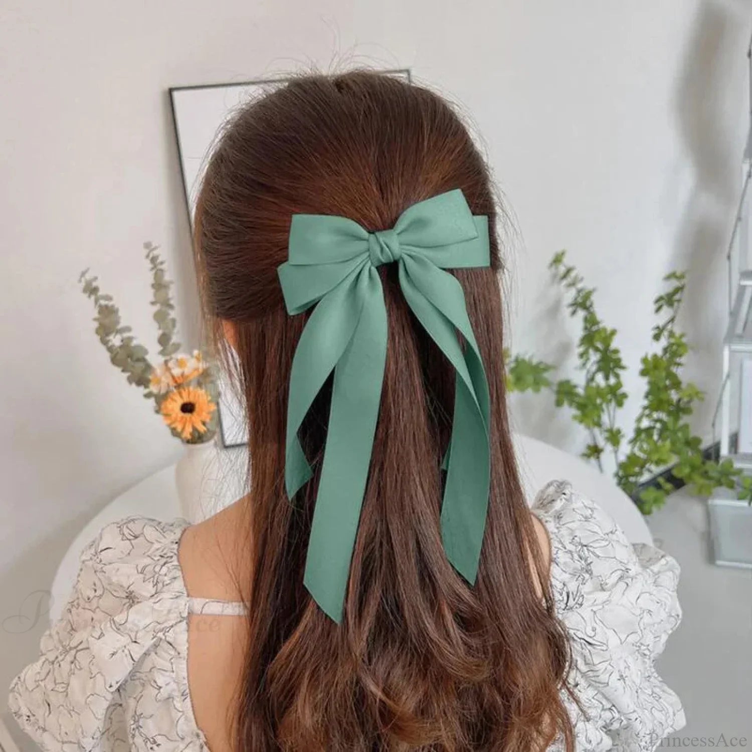 Black and White Bow Top Clip Hair Accessory