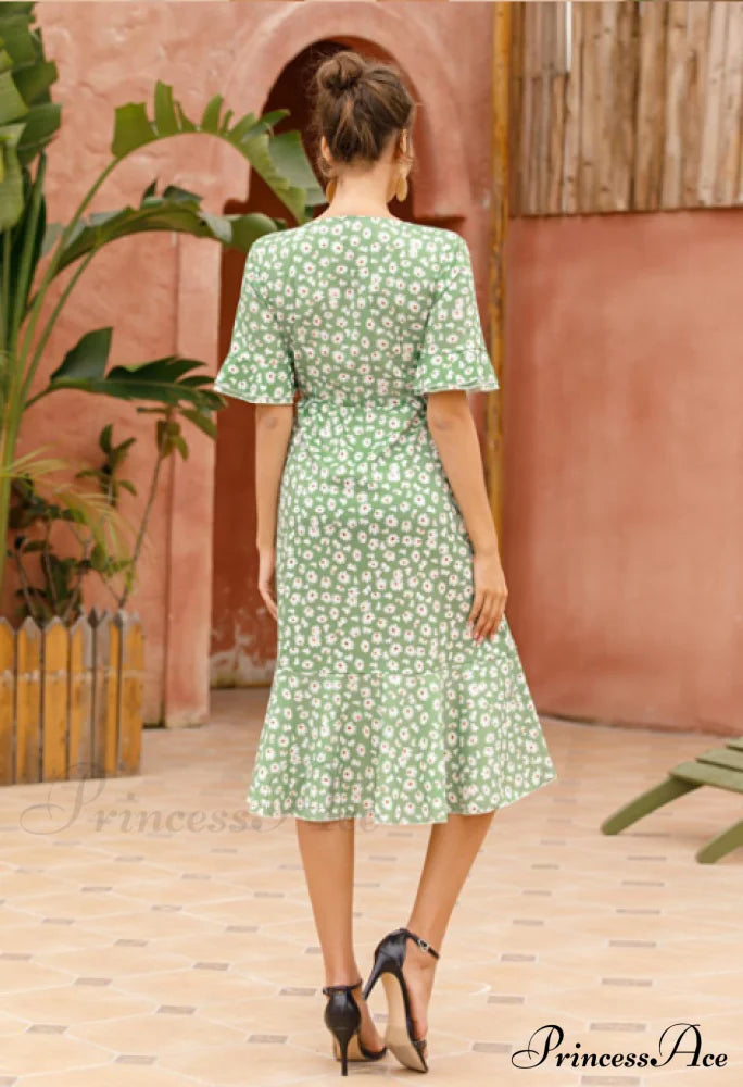 Boho Floral Print Vintage Midi Dress with Ruffle Sleeves for Women