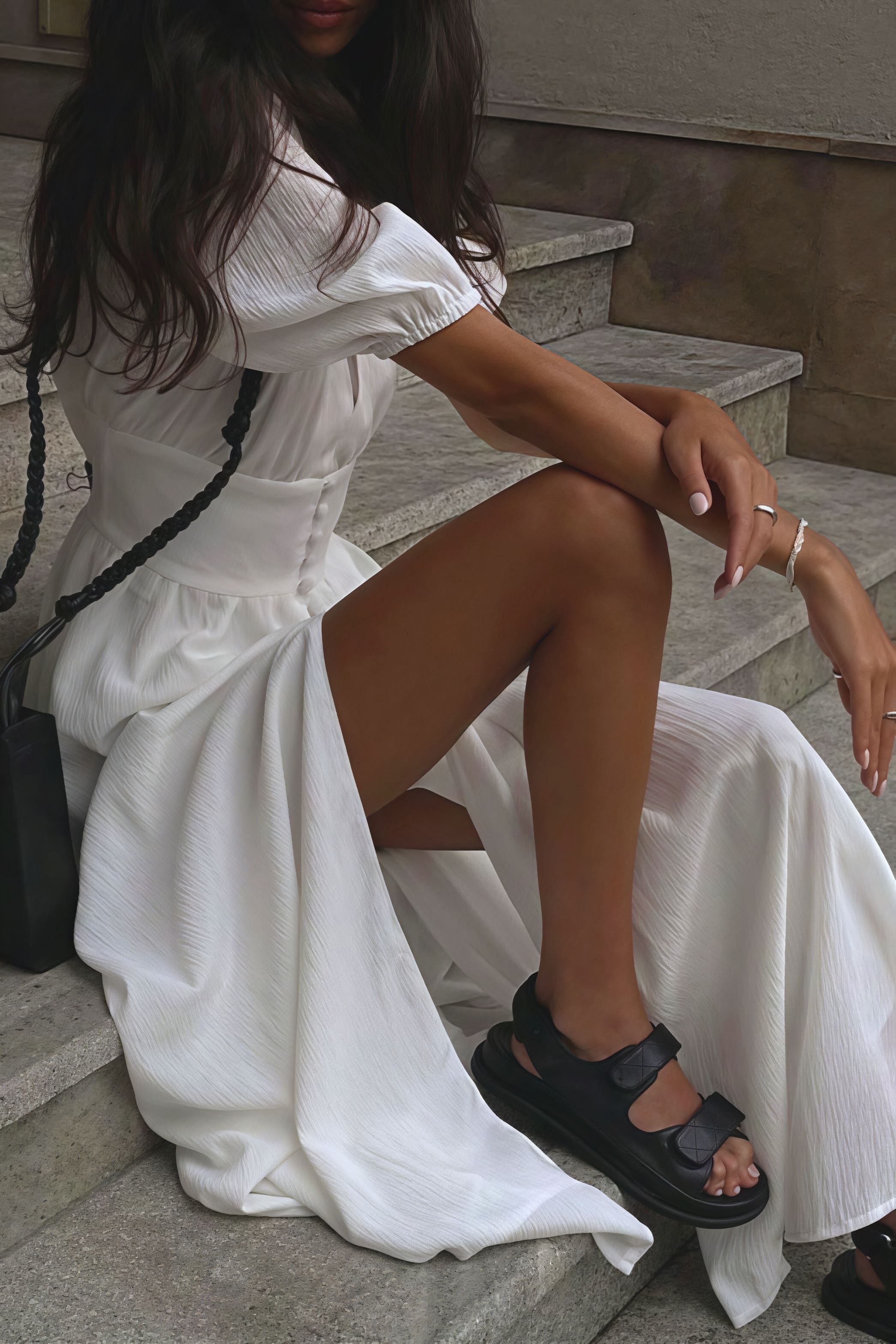 Elegant Puff Sleeve Deep V Slit Midi Dress
