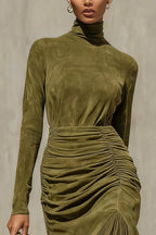 Stylish Suede High-neck Long-sleeved Pleated Tassel Midi Dress