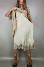 Fashionable V-neck Suspender Lace Splicing Casual Midi Dress