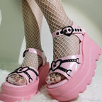 Cardiac Clasp Gothic Elevated Sandal