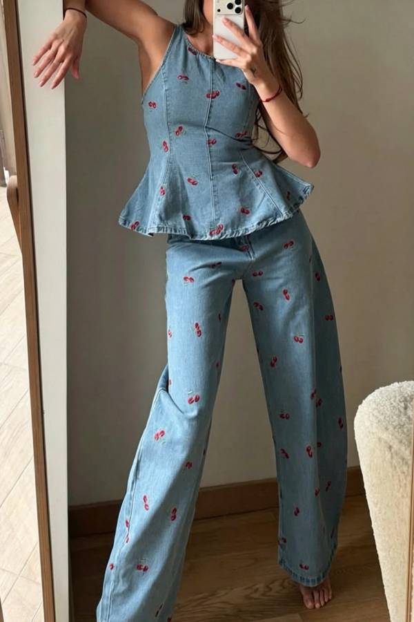 Sweet Casual Denim Cherry Print High Rise Pocket Straight Leg Loose Jeans