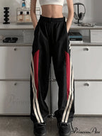 Contrast Long Graceful Sleeve Crop Top