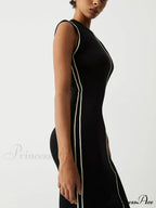 Contrast Piping Graceful Midi Sweater Dress