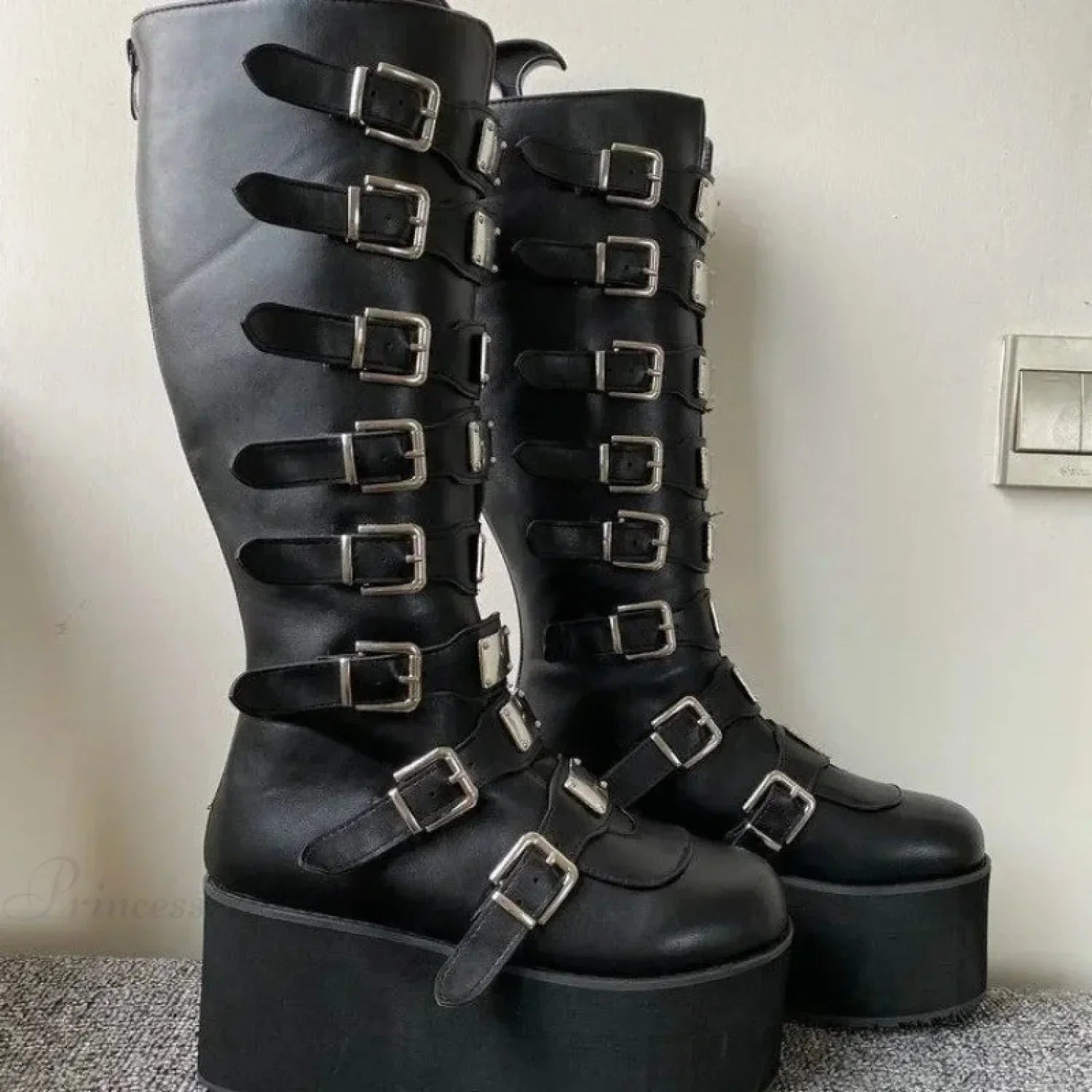 Costume Tall Heel Elevated Gothic Clasp Shoe
