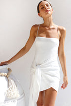 Cozy Spaghetti Strap Bow Tie Fitted Mini Summer Sundress - White