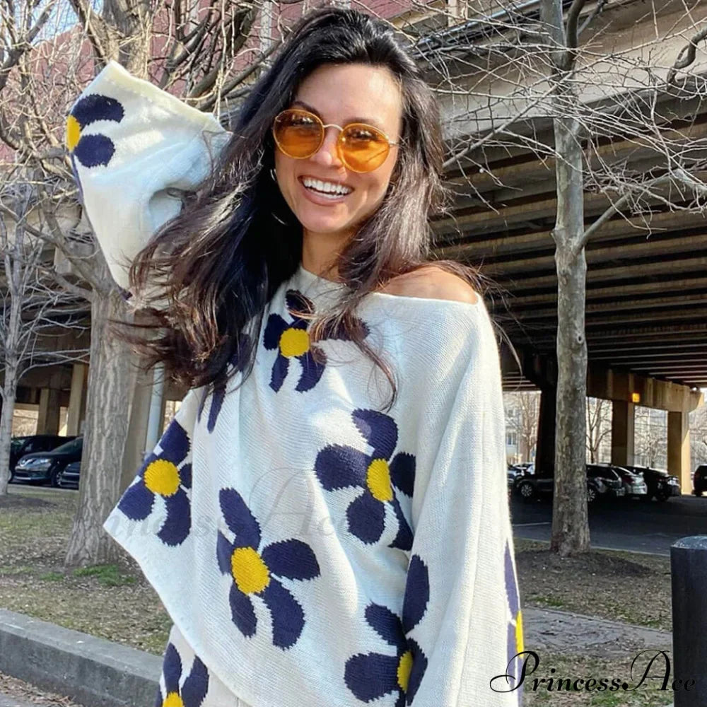 Cute Floral Print Pullover Knit Classic Shorts Matching Set - Pink
