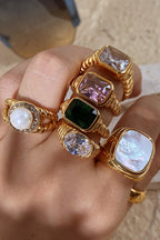 Fashionable Inlaid Zircon Stainless Steel Gold-plated Ring
