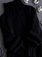 TENI SWEATER