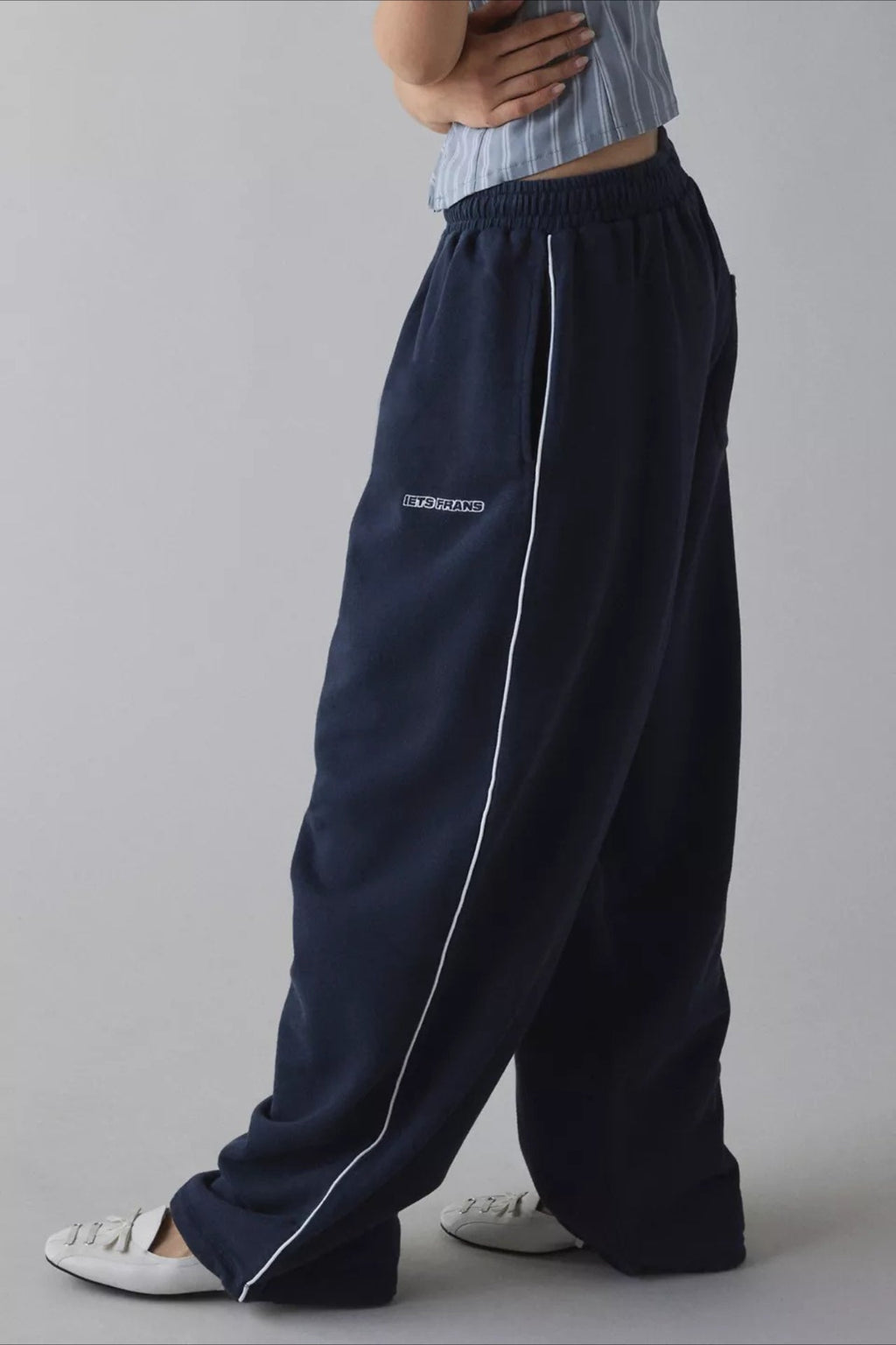 Long Embroidered Relaxed Knit Pants