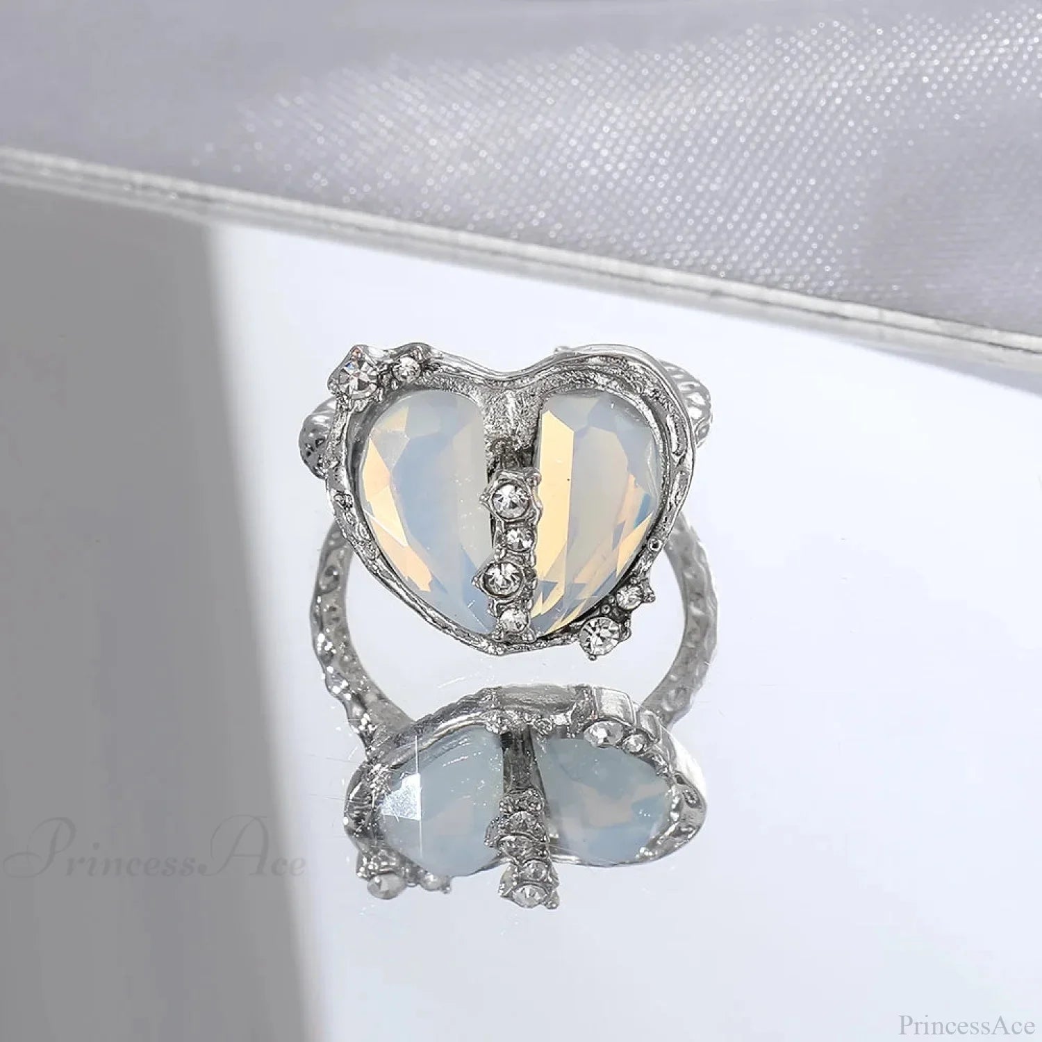 Dark Animal Butterfly Zircon Star Ring
