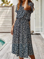 Sarah Minimalist Vintage Dress Chic Silhouette Collection