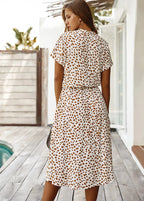Sarah Minimalist Vintage Dress Chic Silhouette Collection