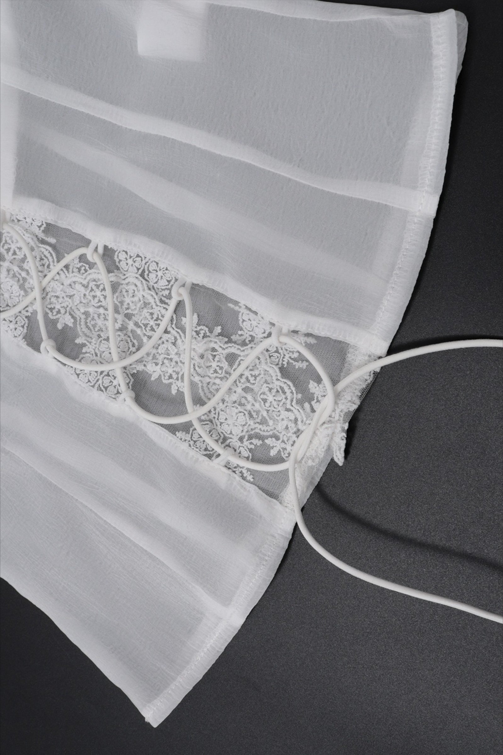 Sexy Lace Trim Tie Back Slim Skirt Set