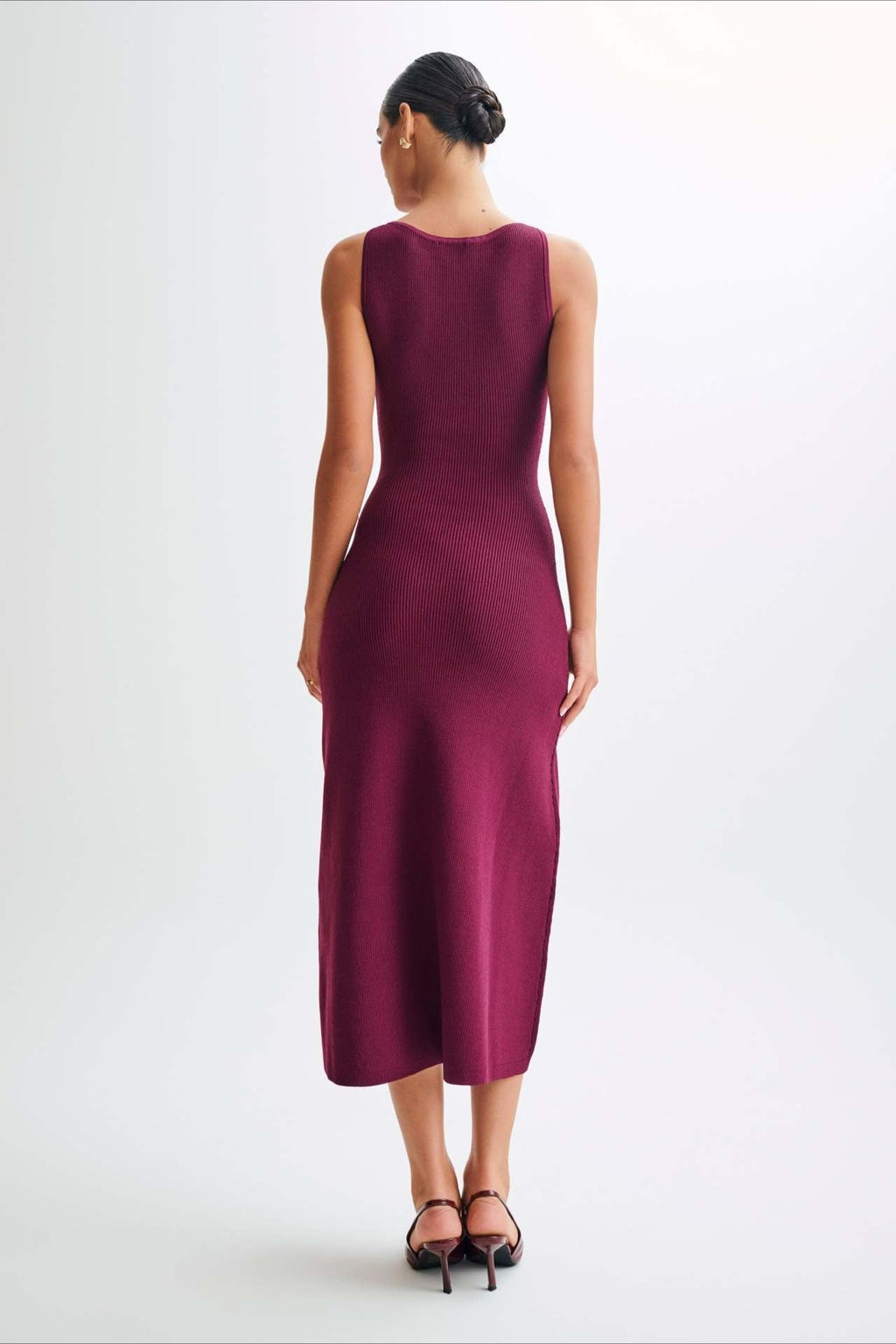 Buttoned Crewneck Sleeveless Knit Bodycon Maxi Sweater Dress