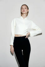 Chic White Boucle Cropped V Neck Coat