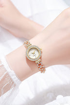 Fashionable Diamond Elegant Pointer Pull-Out Bracelet Watch
