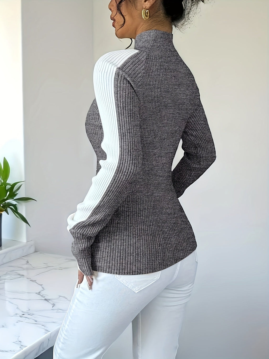 RINA SWEATER
