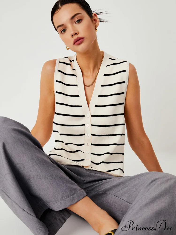 Effortless Charming Stripe Vest