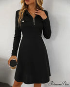 Elegant Knee-Length Dress with Lapels