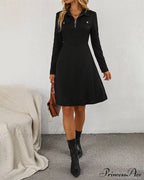 Elegant Knee-Length Dress with Lapels