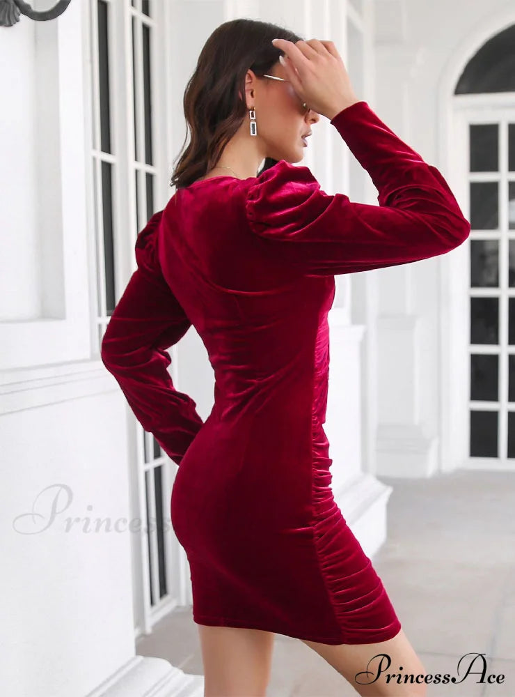 Elegant Polka Dot Dress with Long Sleeves