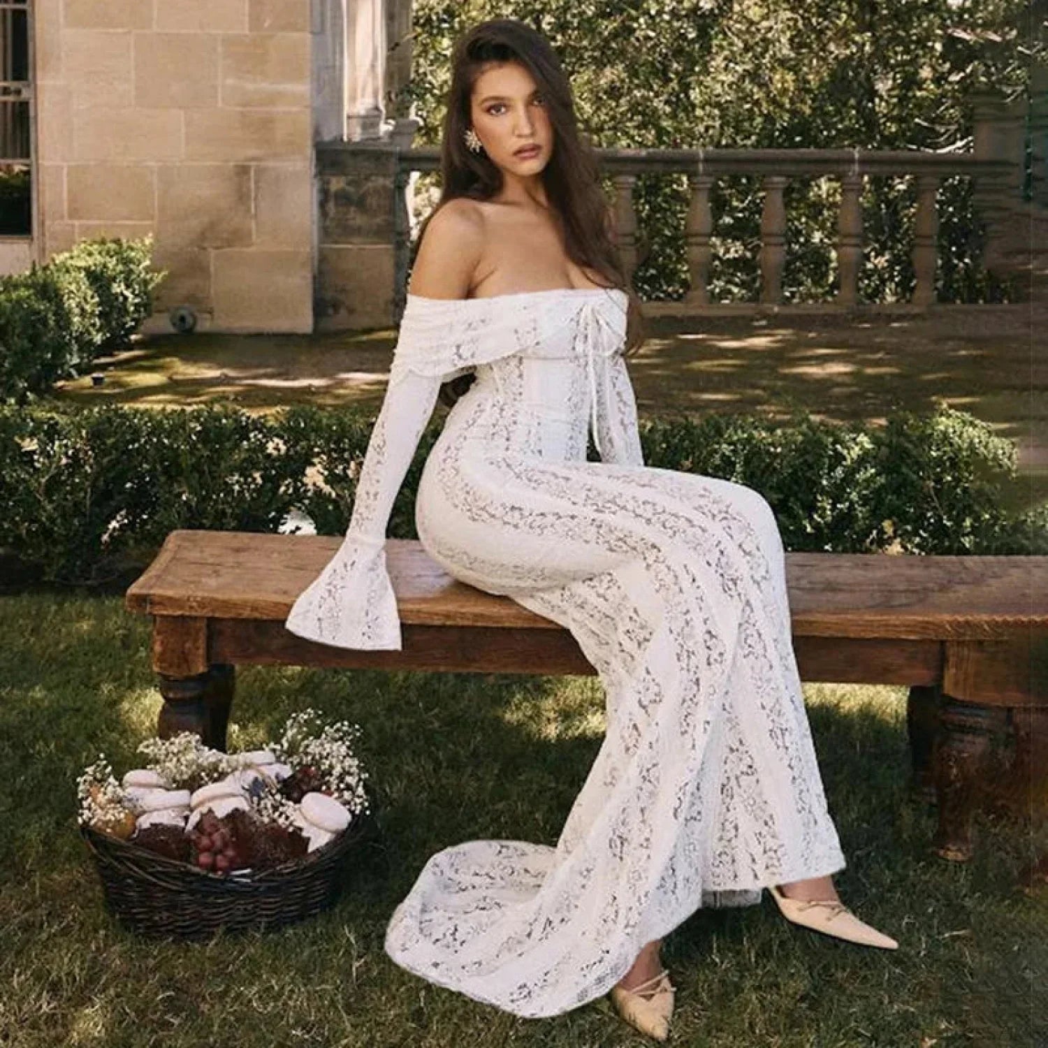 Elegant White Lace Vacation Dress