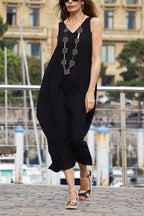 Sleeveless v-neck silhouette mermaid dress