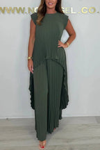 Round Neck Solid Sleeve Top Pleated Straight Pants Two-piece Set