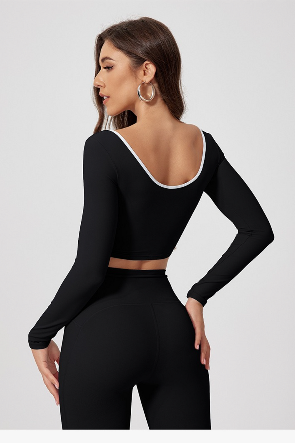 Crew Neck Color Block Quick Dry Long Sleeve Crop Top