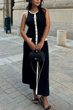 Elegant Slim Fit Crew Neck Buttoned Sleeveless Knit Midi Dress