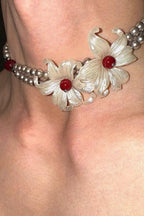 Fashionable Iris Elegant Silver Pearl Necklace