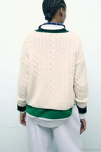 Fashion Eight Leg V-neck Cardigan