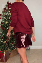 Burgundy V-neck loose-fitting knitted top