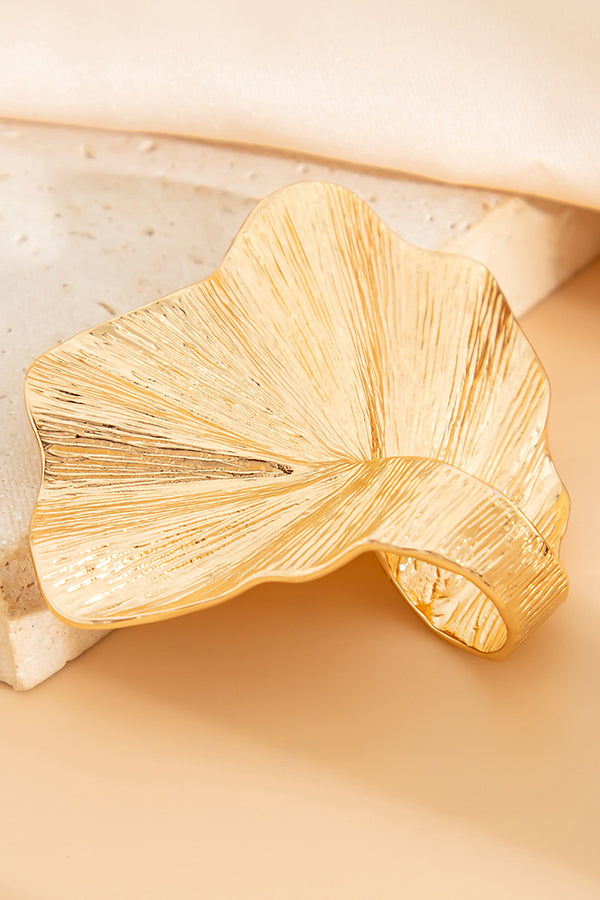 Fashion Irregular Ginkgo Leaf Shape Alloy Ring