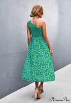 Floral Print Diagonal Shoulder Dress