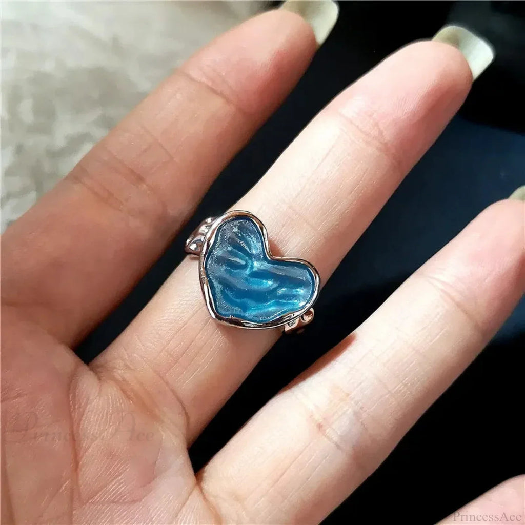 Futuristic Backbone Medieval Talon Ring