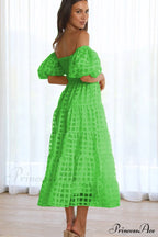 Gin Elegant Midi Dress