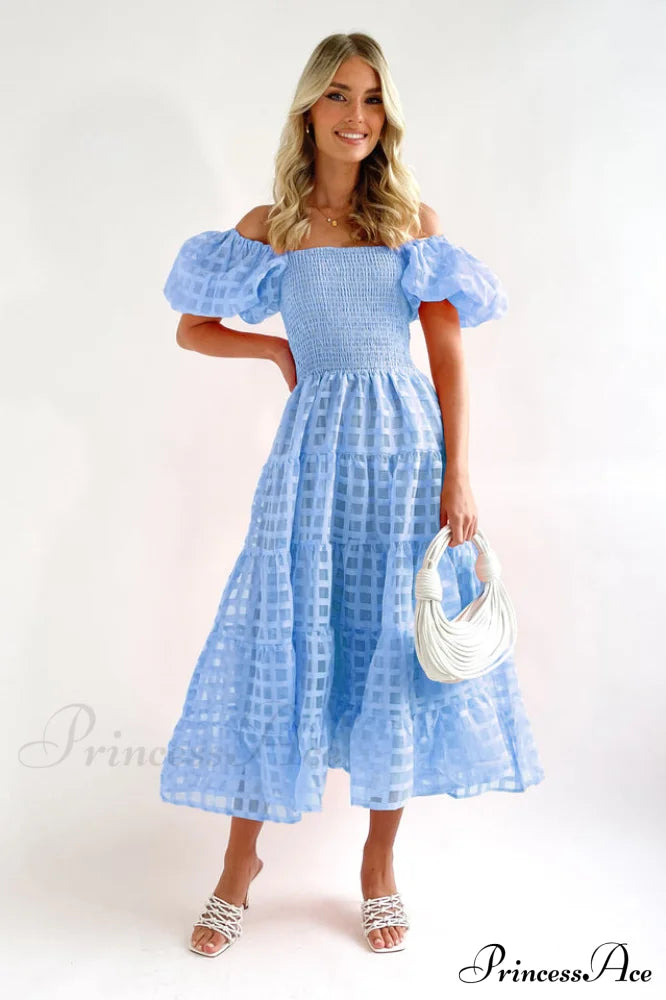 Gin Elegant Midi Dress