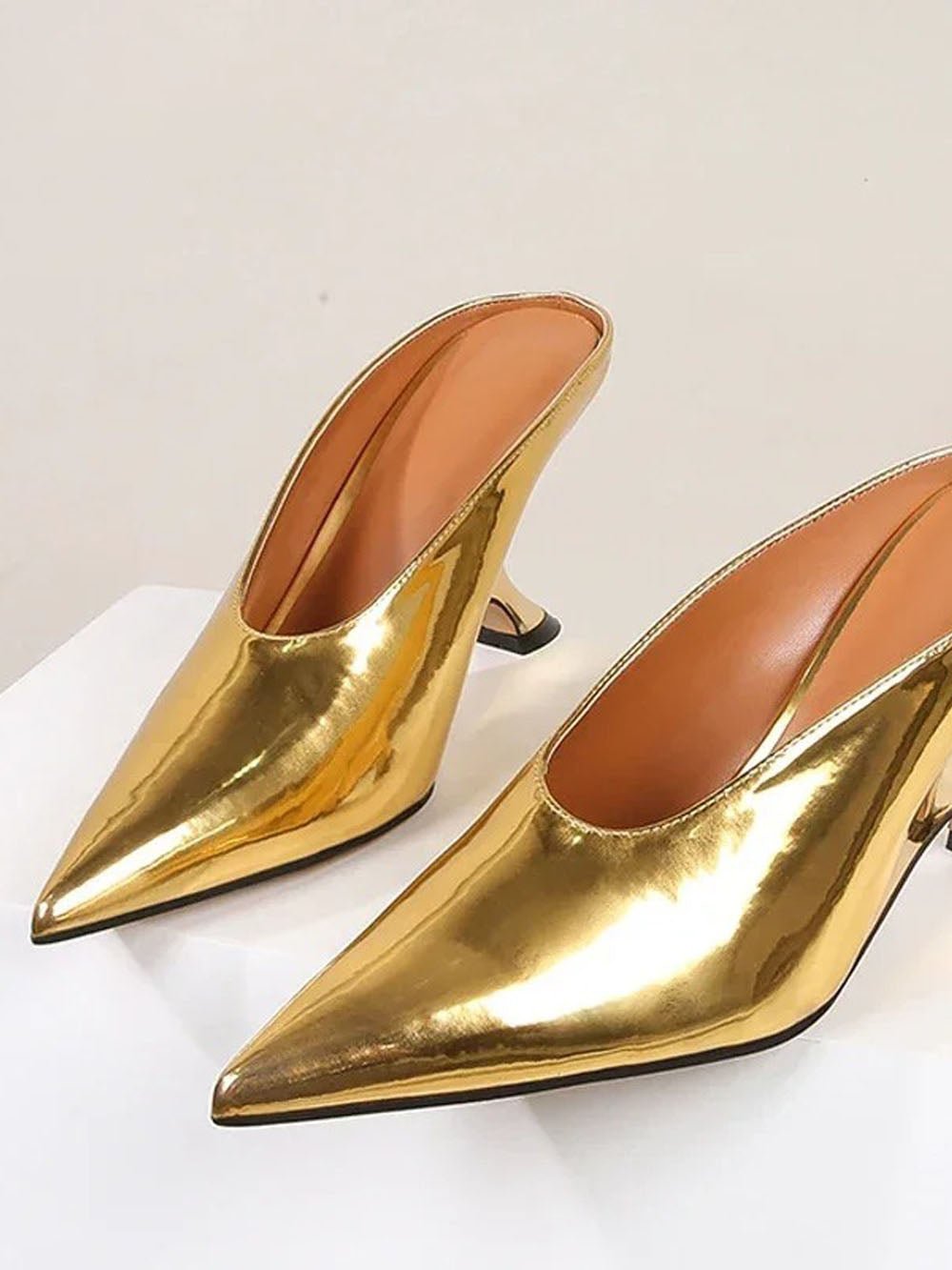 Jasmine Toe Heel Slipper