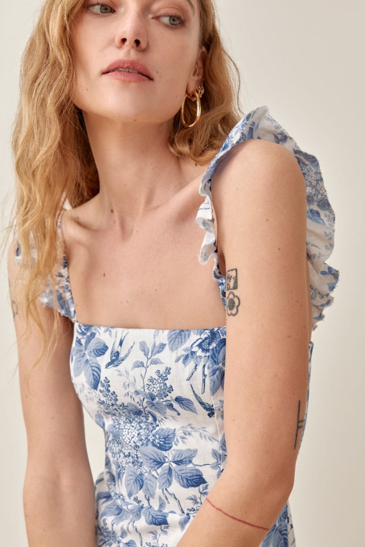 Xara Premium Printed Midi Dress with Ruffle Straps and Slit Evening Wear Edit