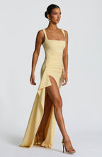 Solaria Elegant Maxi Dress