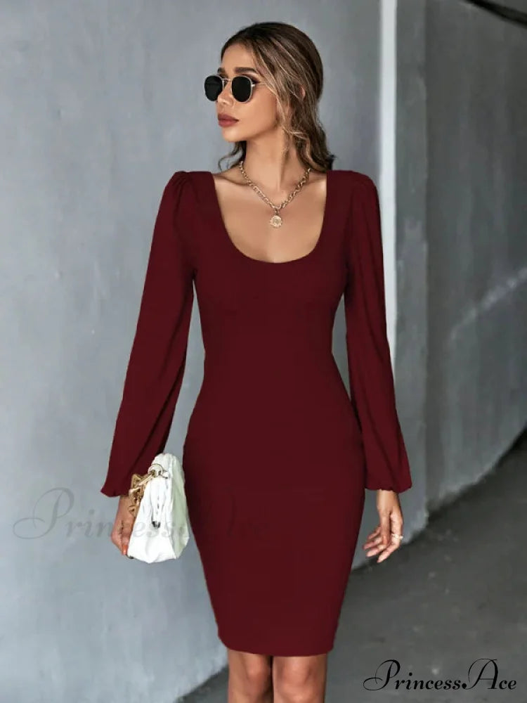 Knitted Backless Long-Sleeved Dress
