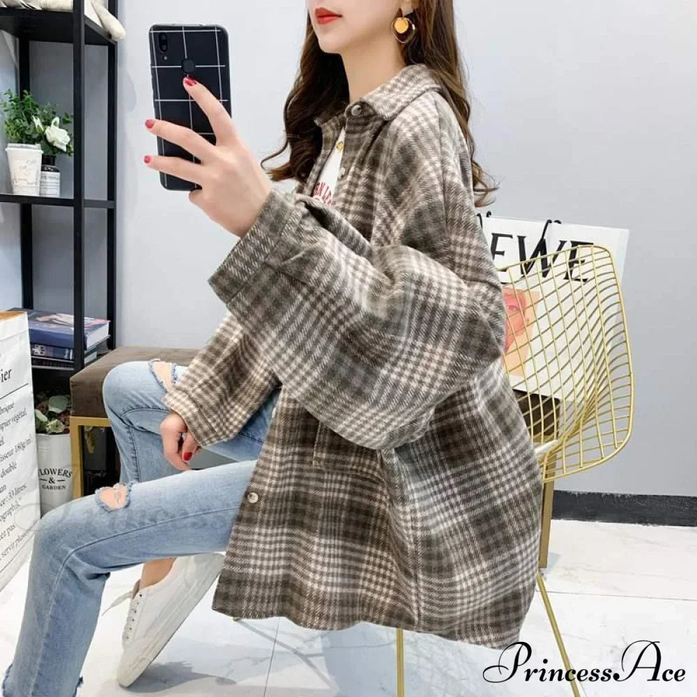 Korean Flannel Plaid Boyfriend Oversized Blouse Casual for Women Autumn Street Tunic Shirts Blouse Vintage Tops
