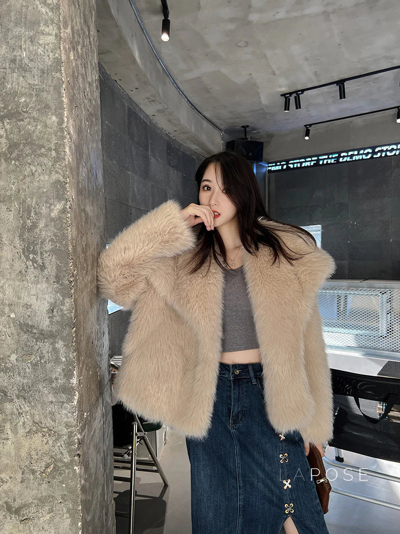 Brisa Plush Faux Fur Coat