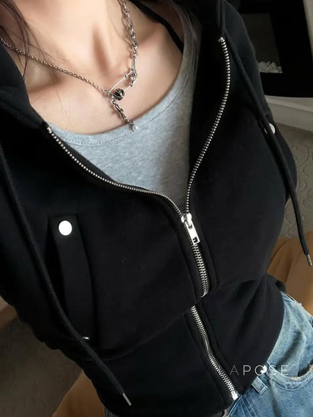 Dhanvi Slim Fit Zip Hoodie